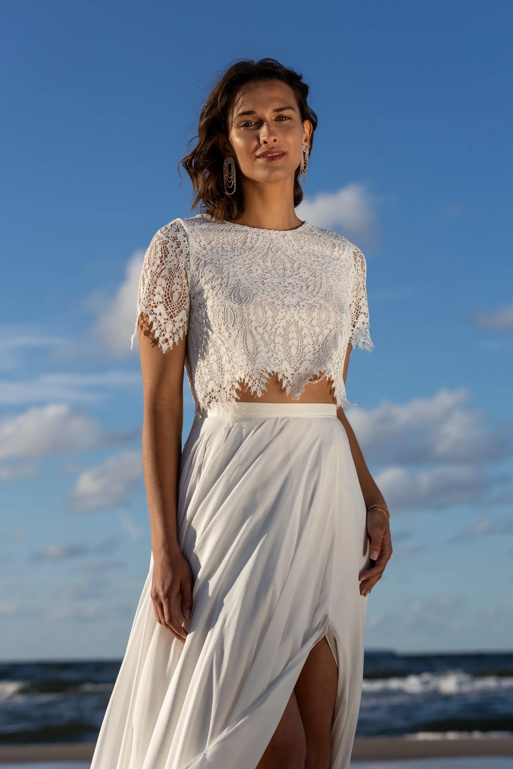 Brautkleid Elise als Zweiteiler mit Spitzentop und Beinschlitz