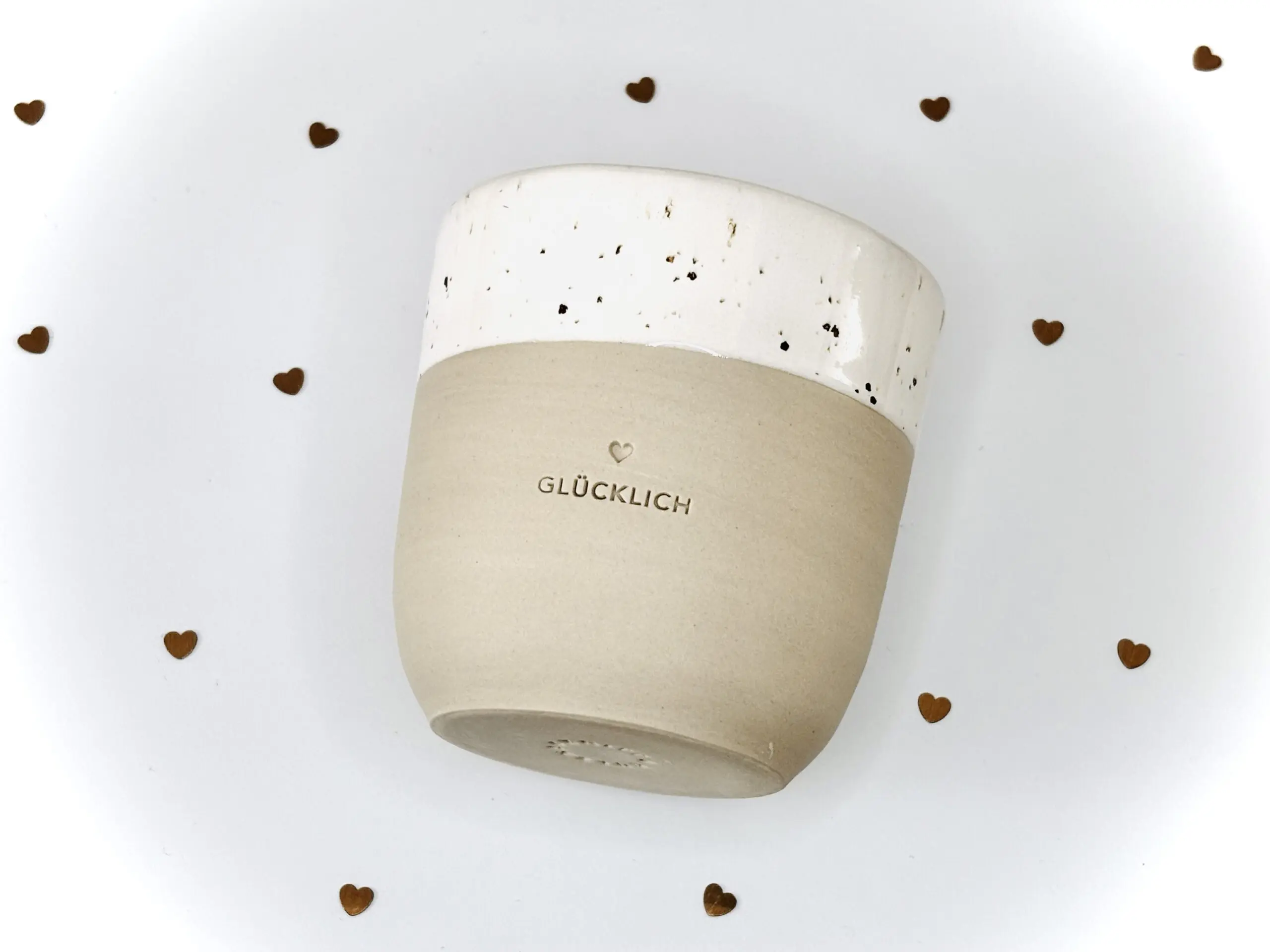 Keramikbecher mit Aufschrift Glücklich